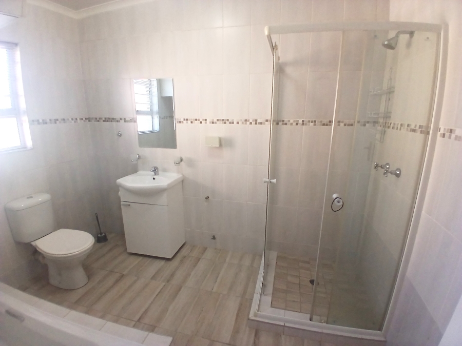 To Let 2 Bedroom Property for Rent in Southfork Western Cape